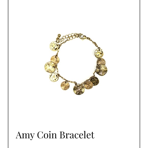 Amy Jewelry - Gold disk bracelet